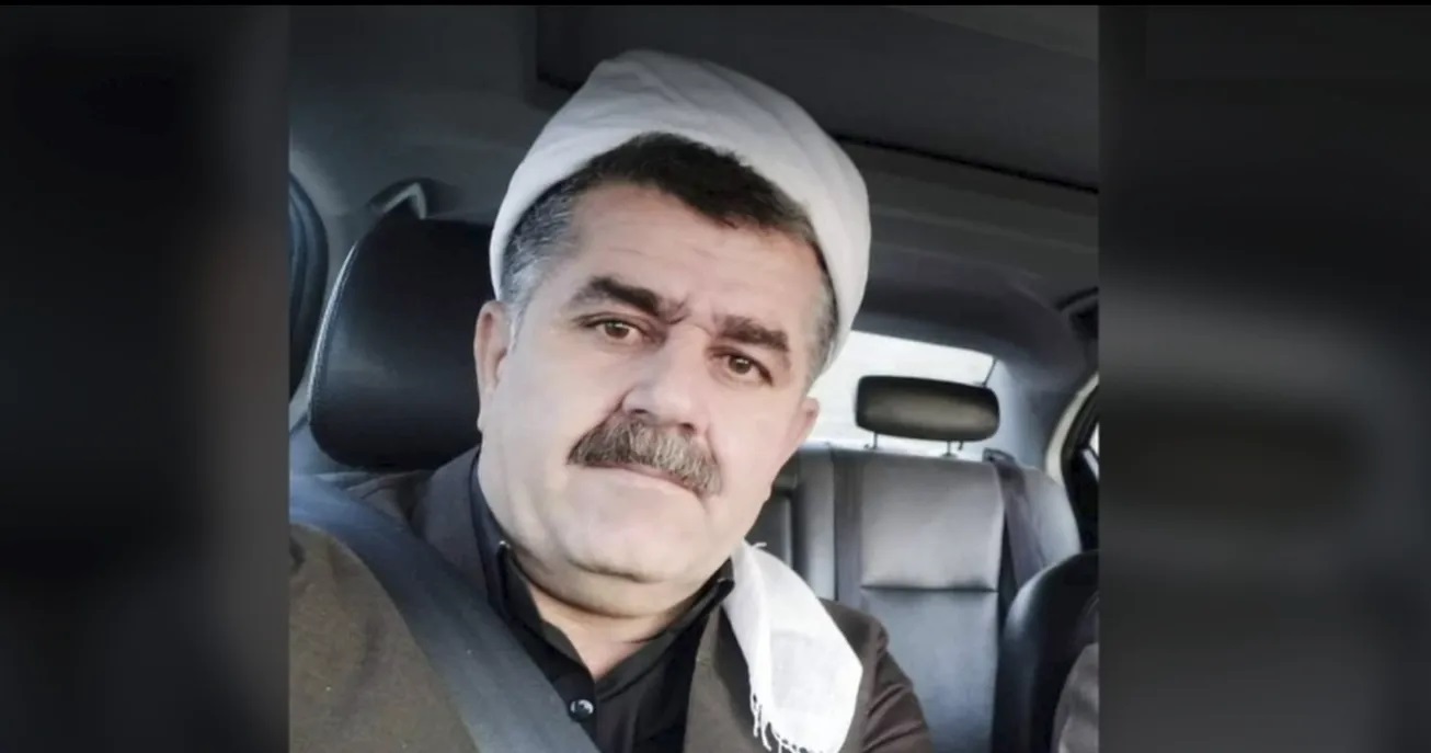 انور رستگار روحانی معترض اشنویە